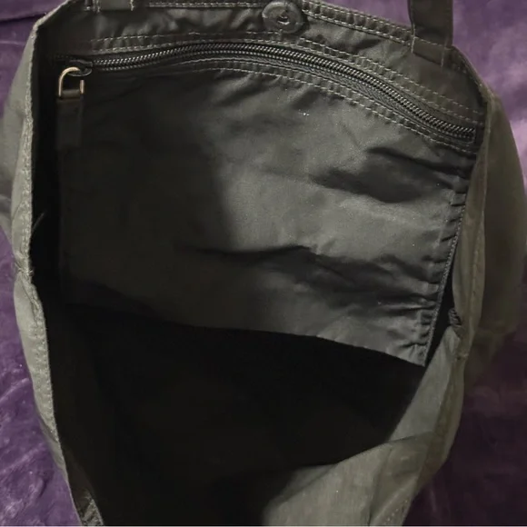 🔥SALE🔥🖤AUTHENTIC RARE PRADA NYLON ROBOT TOTE BAG🖤